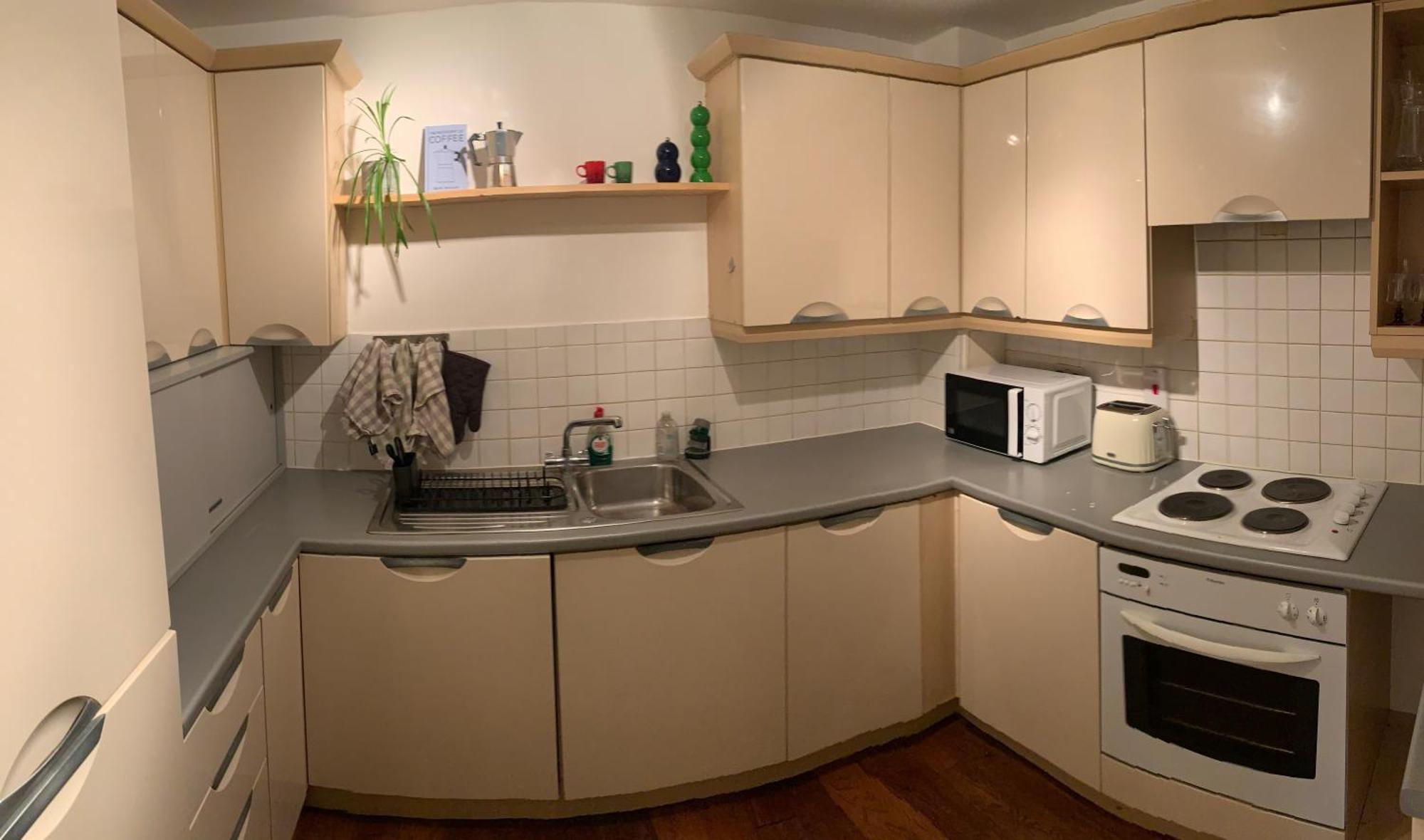 Peaceful Garden View Apt. Close To Central Londra Esterno foto